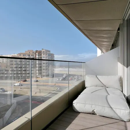 Fantastic Boho-style, Sunny New With Large Terrace And Stunning Sea-view アパート